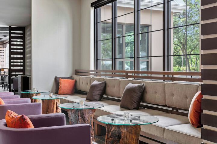 Delta Hotels by Marriott Burlington