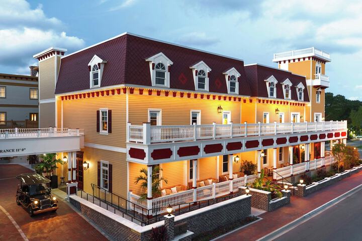 Hotel 4 of 79