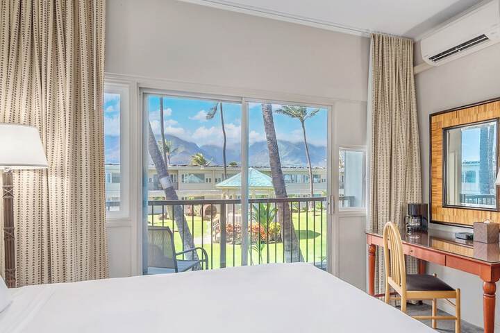 Maui Beach Hotel