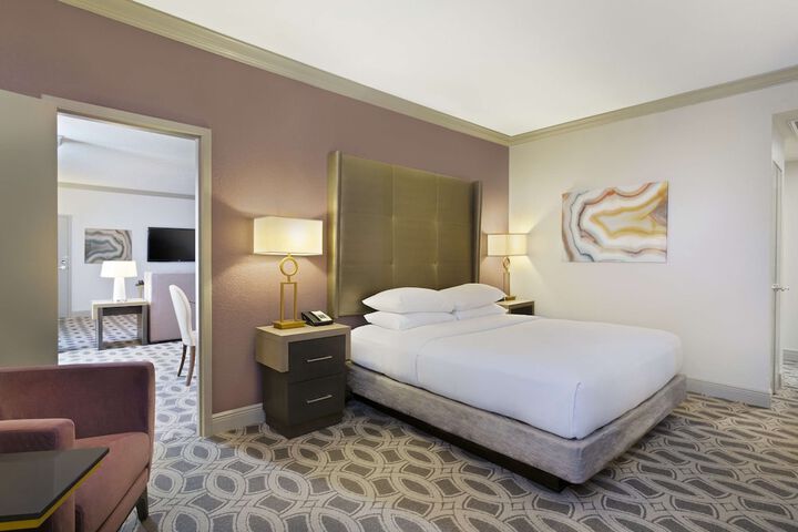 Room 14 of 35