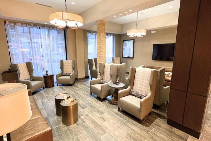 Embassy Suites by Hilton Fort Worth - Downtown