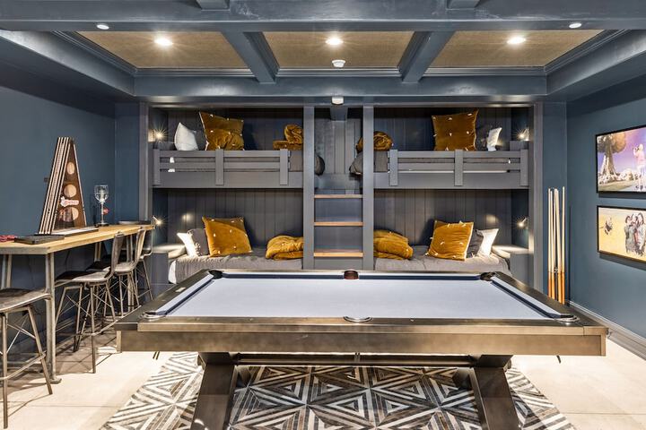 Element 52 Auberge Collection