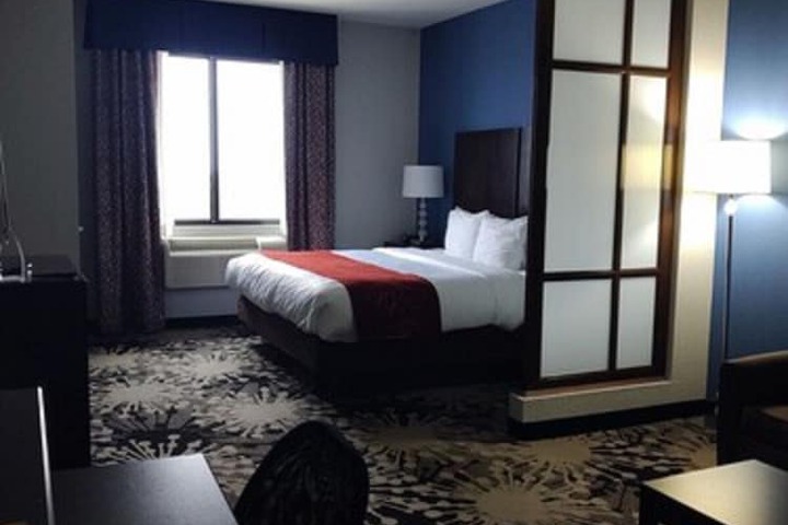 Comfort Suites Greenville