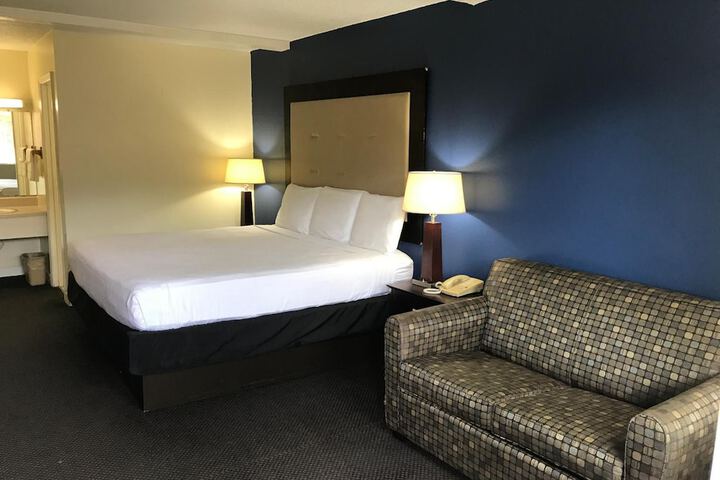 Room 29 of 47