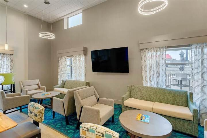 Hotel Interior 10 of 41