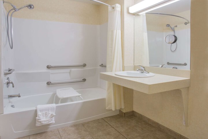 Days Inn by Wyndham Manitou Springs