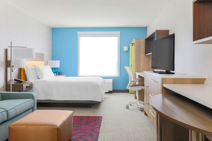 Home2 Suites by Hilton West Sacramento CA