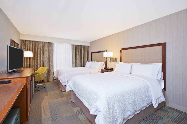 Room 34 of 40