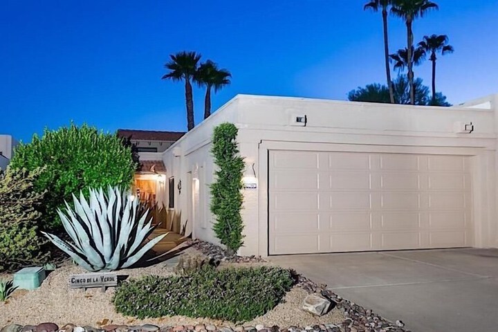 Rio Verde Townhouse by Signature Rentals