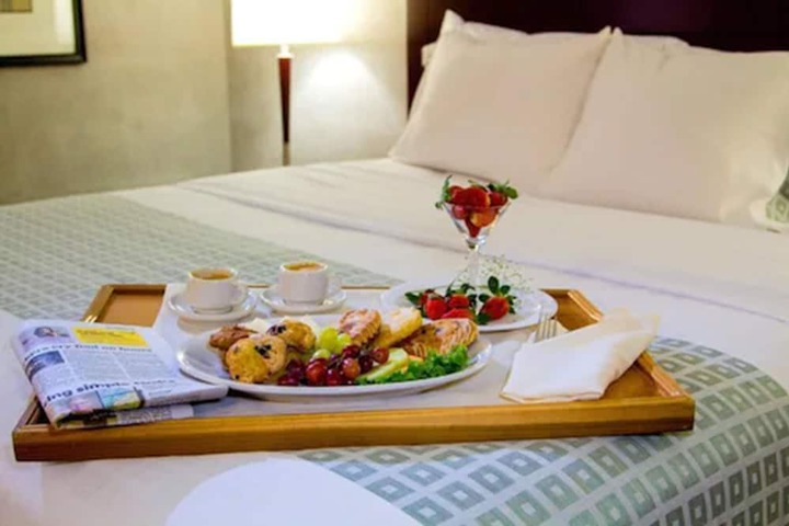 Somerset Inn WorldHotels Distinctive