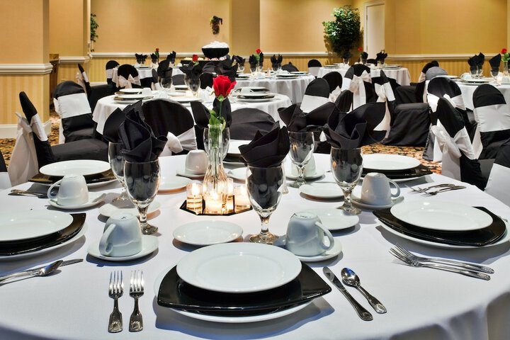 Holiday Inn Conference Center - Valdosta by IHG