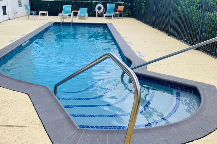 Pool 3 of 15
