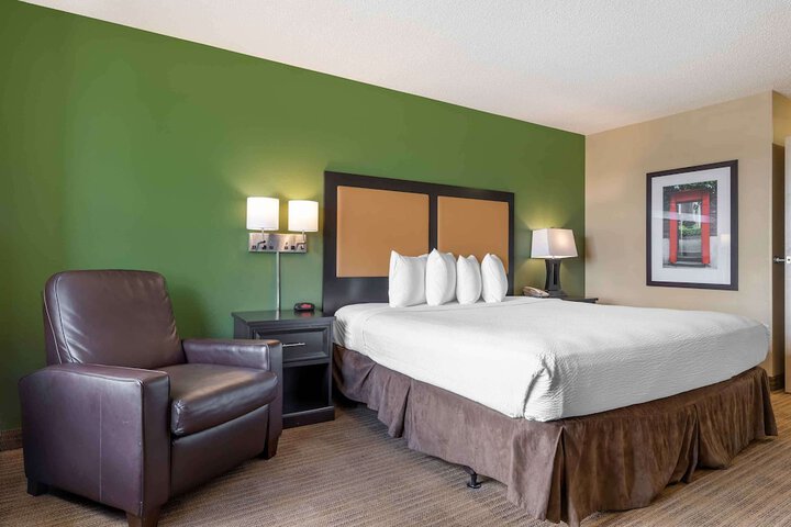 Extended Stay America Select Suites Chicago OHare