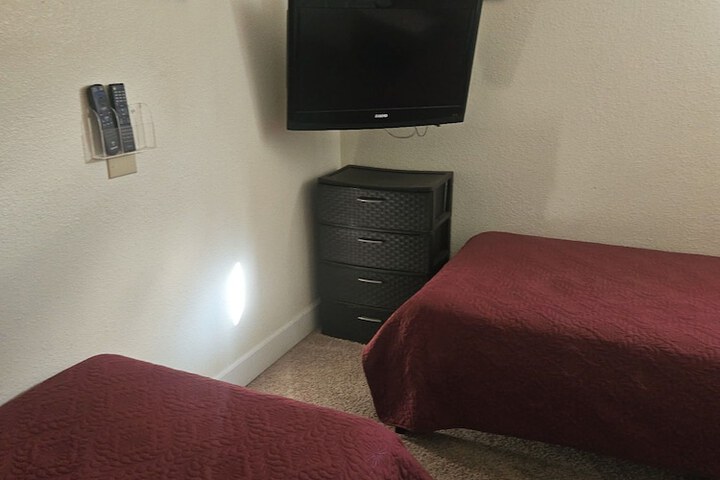 Camaray Motel
