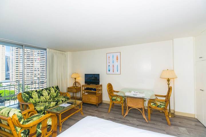 Room 41 of 60