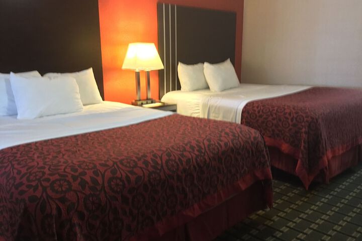 Room 20 of 42
