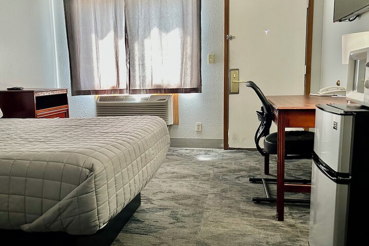 Room 7 of 52