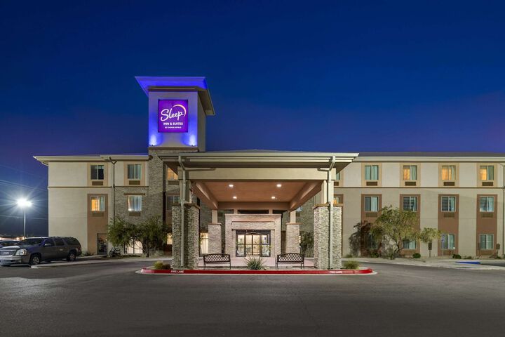 Hotel 2 of 37