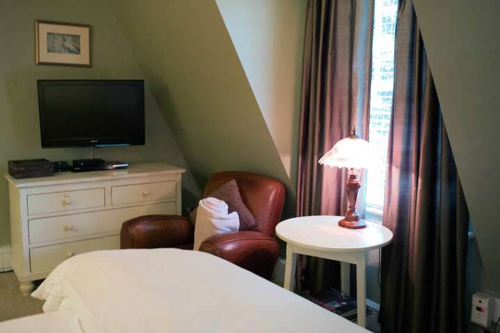 Room 97 of 137