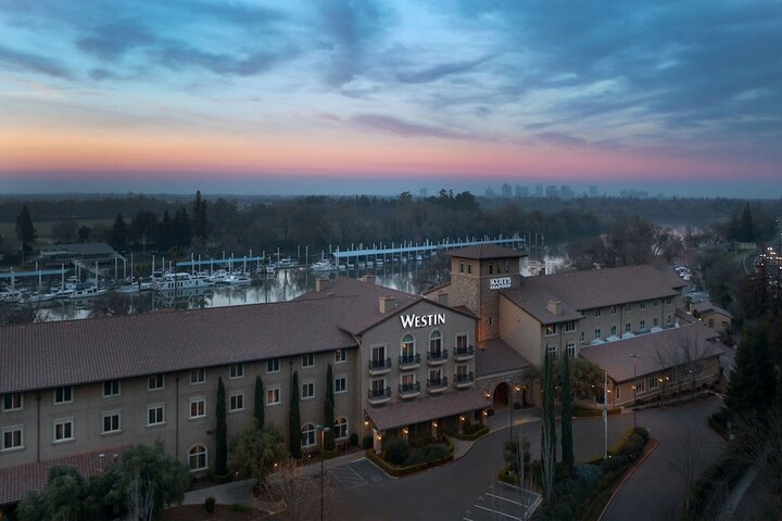 Hotel View 79 of 84