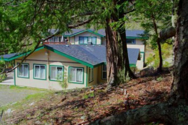 Penthouse at the Kelly Lodge Holiday home 4 BestStayz.1