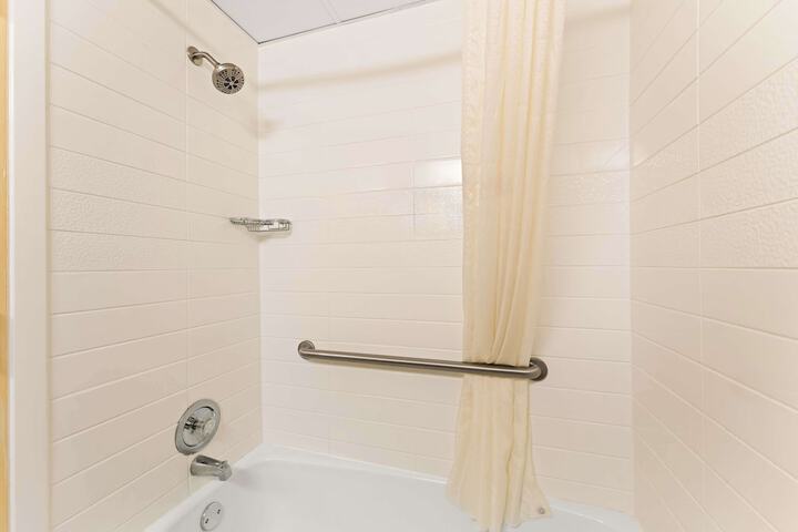 Best Western Riverside Inn