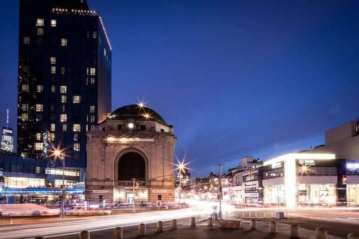 Leon Hotel LES