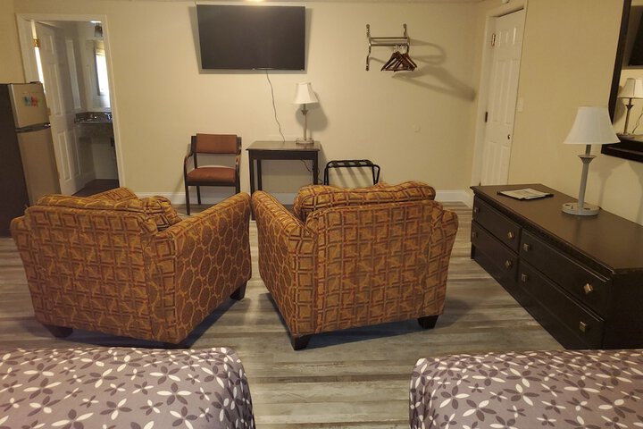 Room 22 of 28