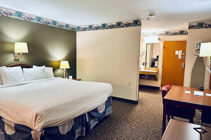 Room 14 of 42