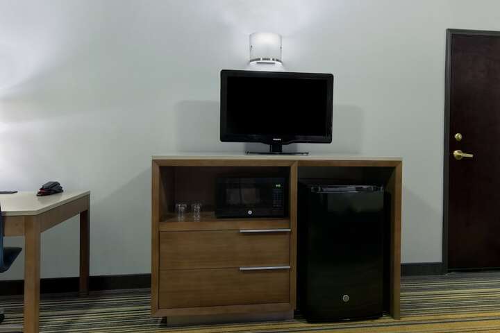 Room 42 of 58