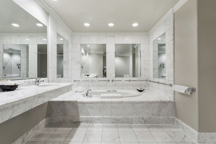 Montecito Inn