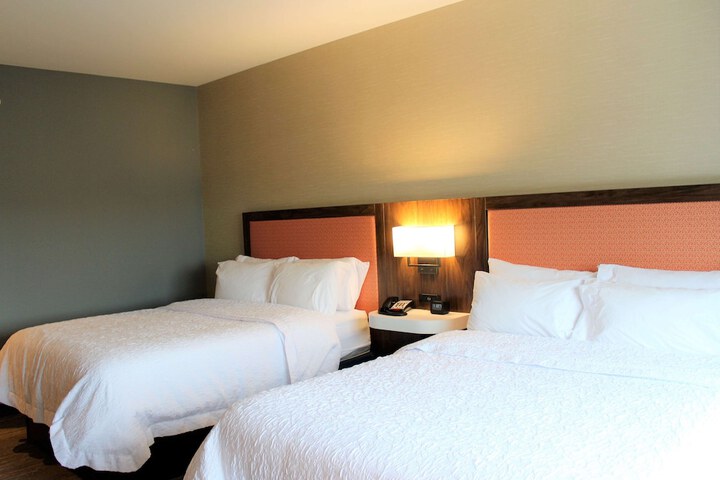 Room 44 of 63