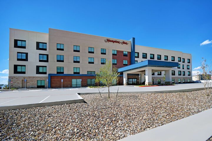 Hotel 4 of 47