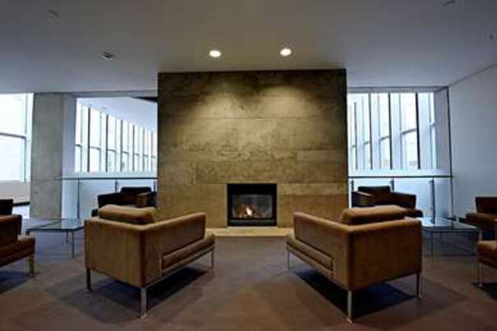 Hotel 5 of 52