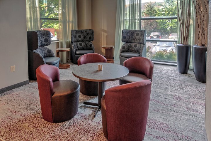 Hotel Interior 10 of 31