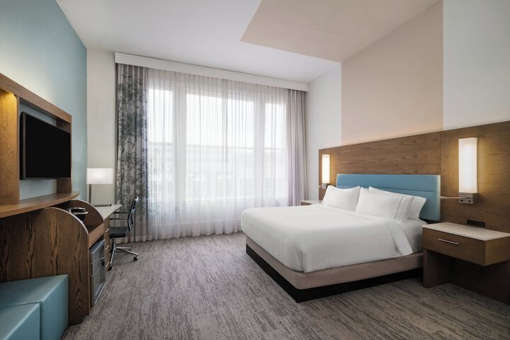 EVEN Hotel Pittsburgh Downtown by IHG