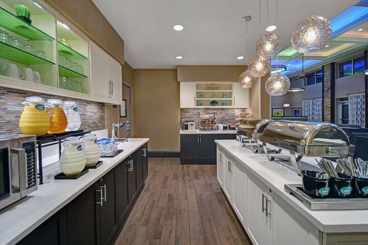 Breakfast/Coffee Service 42 of 50