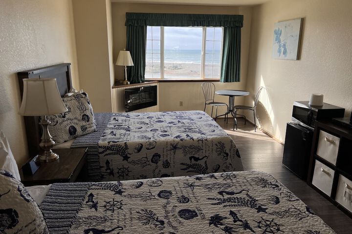 Room 16 of 39