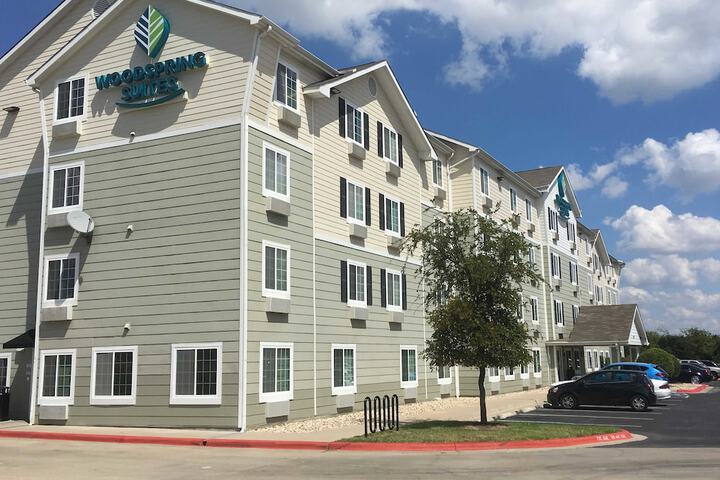 Hotel 2 of 27