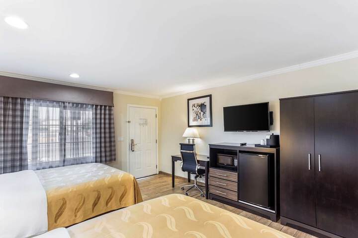 Room 59 of 75
