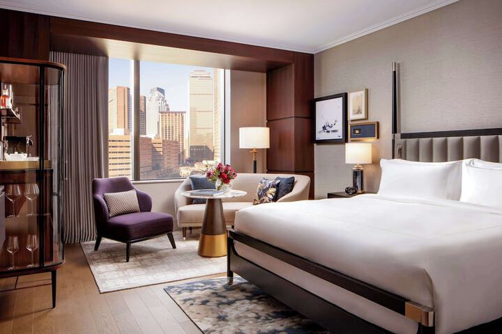 Room 50 of 101