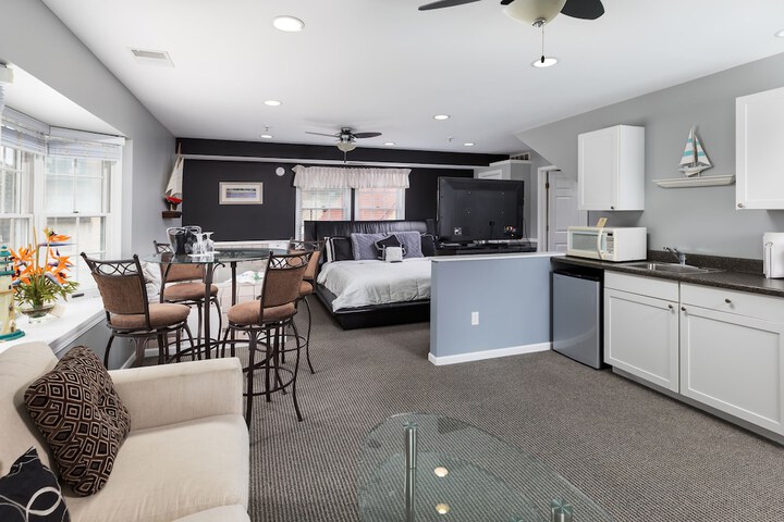 Room 208 of 279
