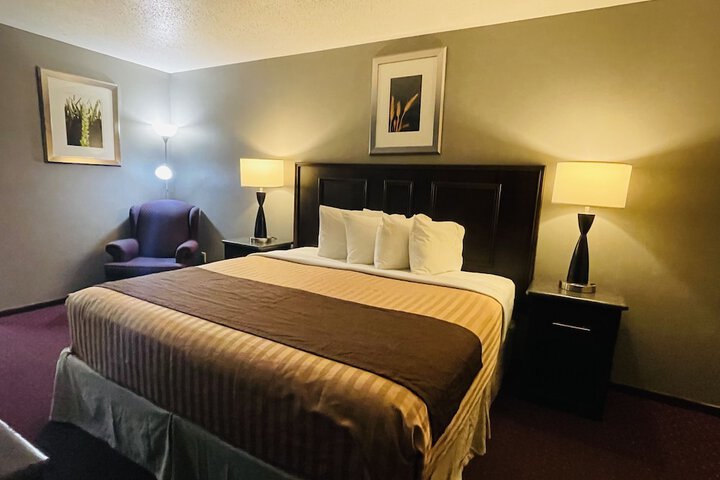 Sparta Inn