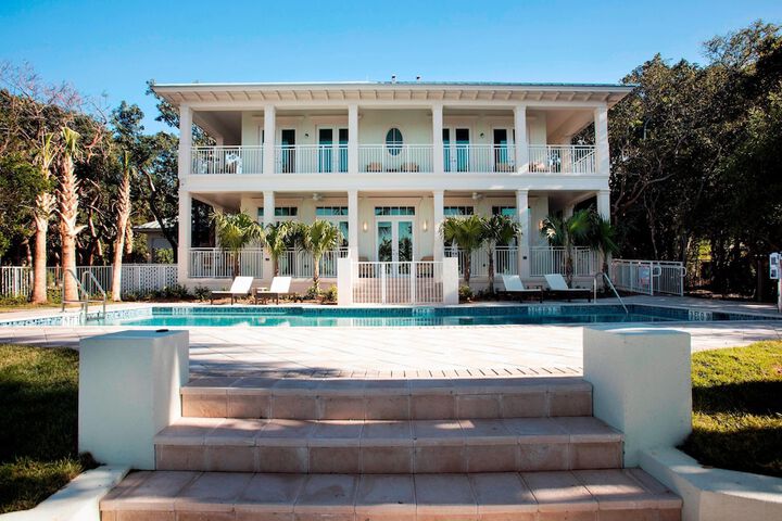 Playa Largo Resort & Spa Autograph Collection