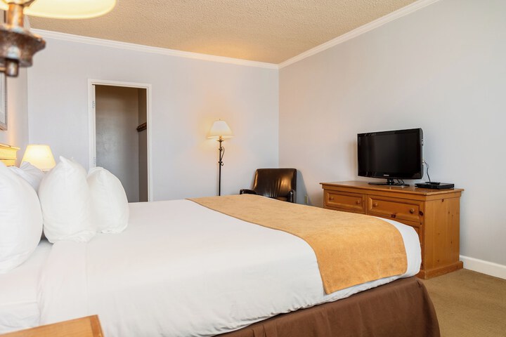 Legacy Vacation Resorts - Steamboat Hilltop