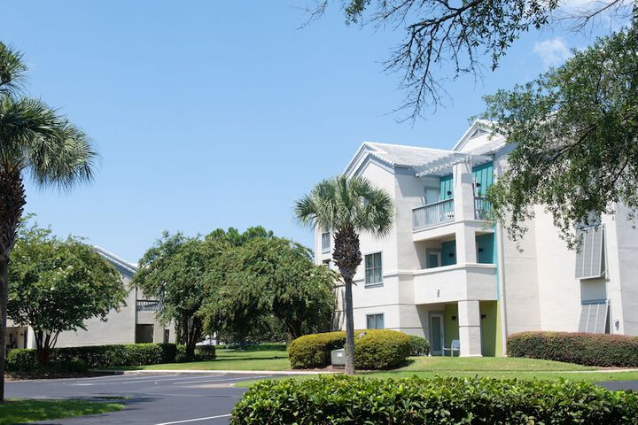 Hotel 8 of 72