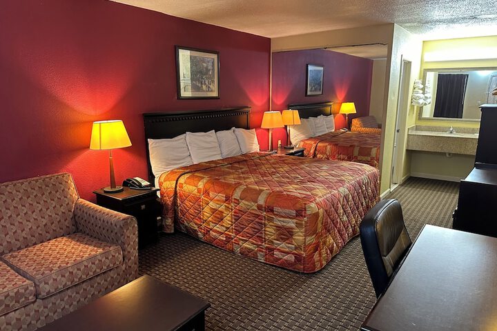 Room 15 of 46