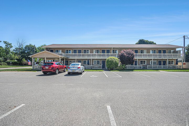 Hotel 13 of 47