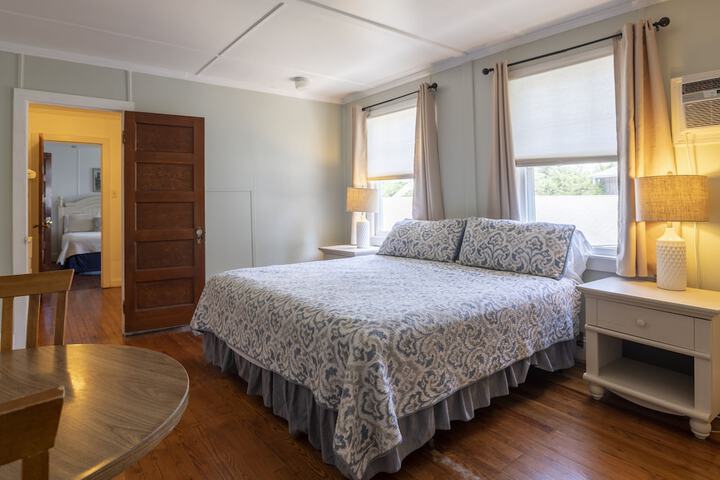 Room 147 of 309