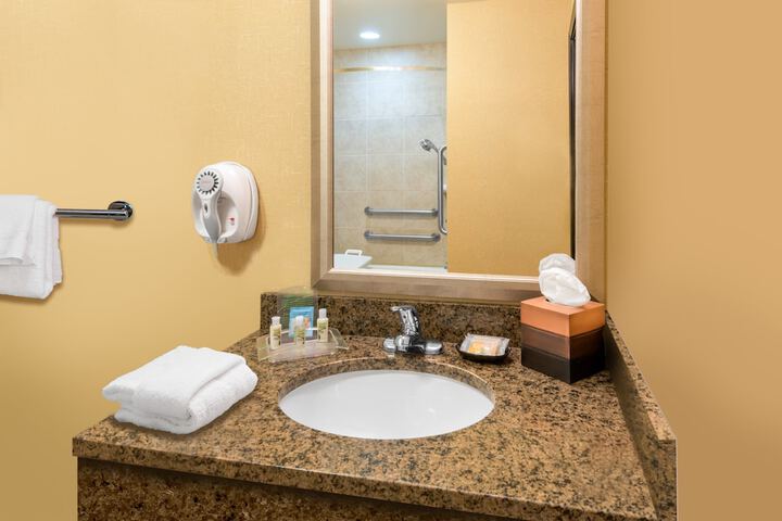 Holiday Inn & Suites Grand Junction by IHG